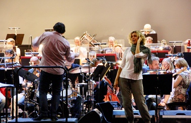 Fira B! s'inaugura amb una nit de musical a càrrec de la Simfònica i Àngels Gonyalons